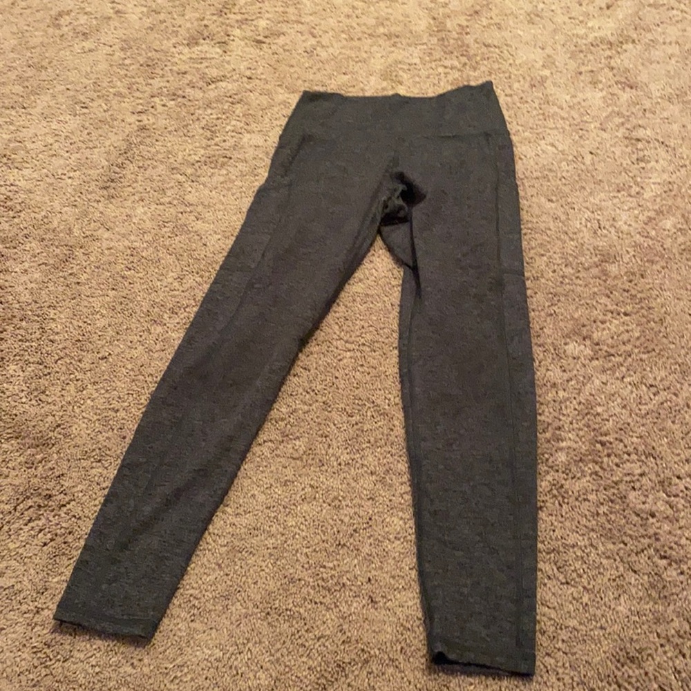 Aerie leggings with side pockets